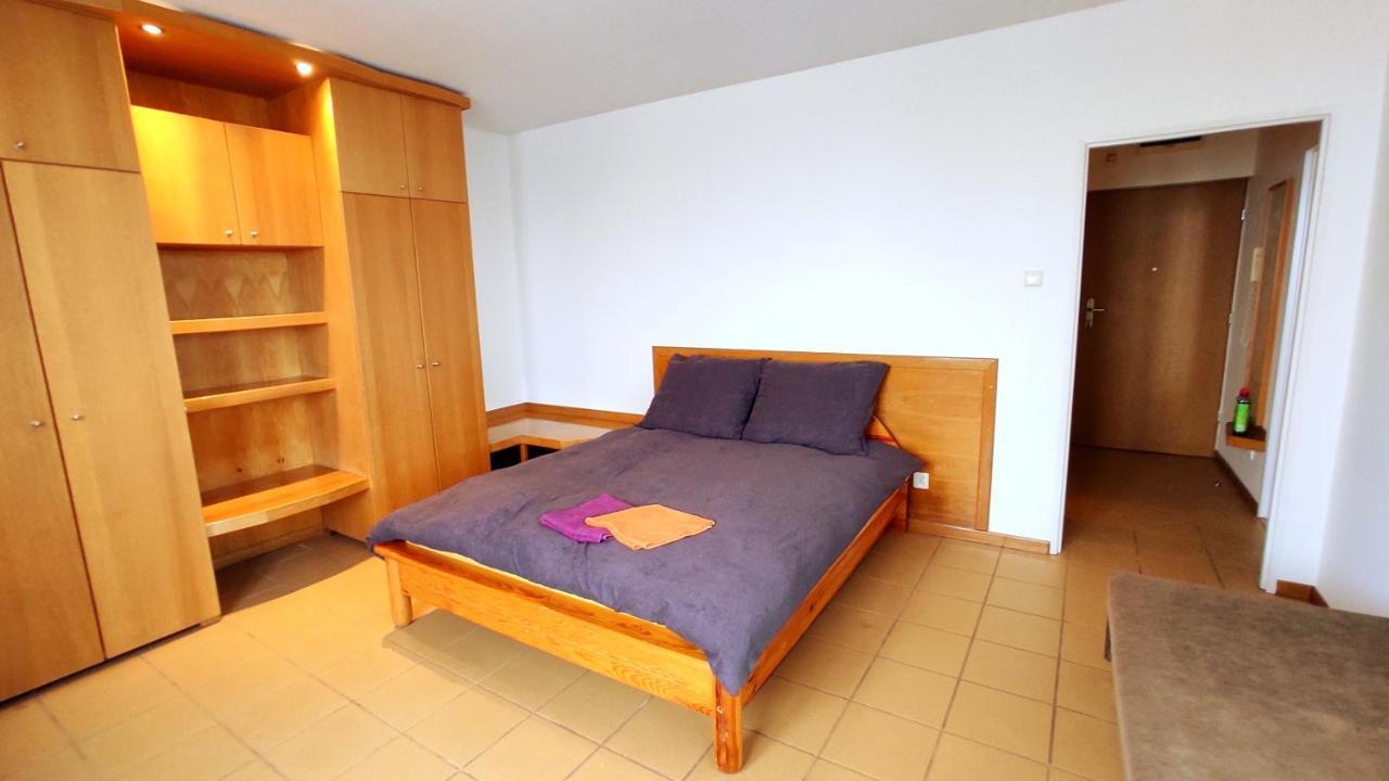 6 * Warszawa